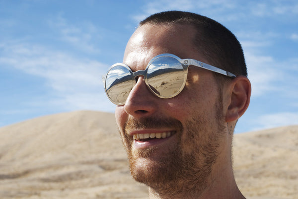 Artist, Jonathan Zawada bends the laws of nature