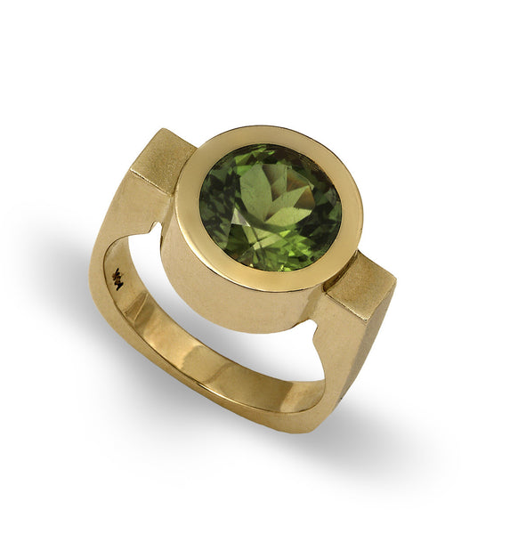 Signature Round Bezel Ring, Jewelry, Claudia Endler, Art Urbane