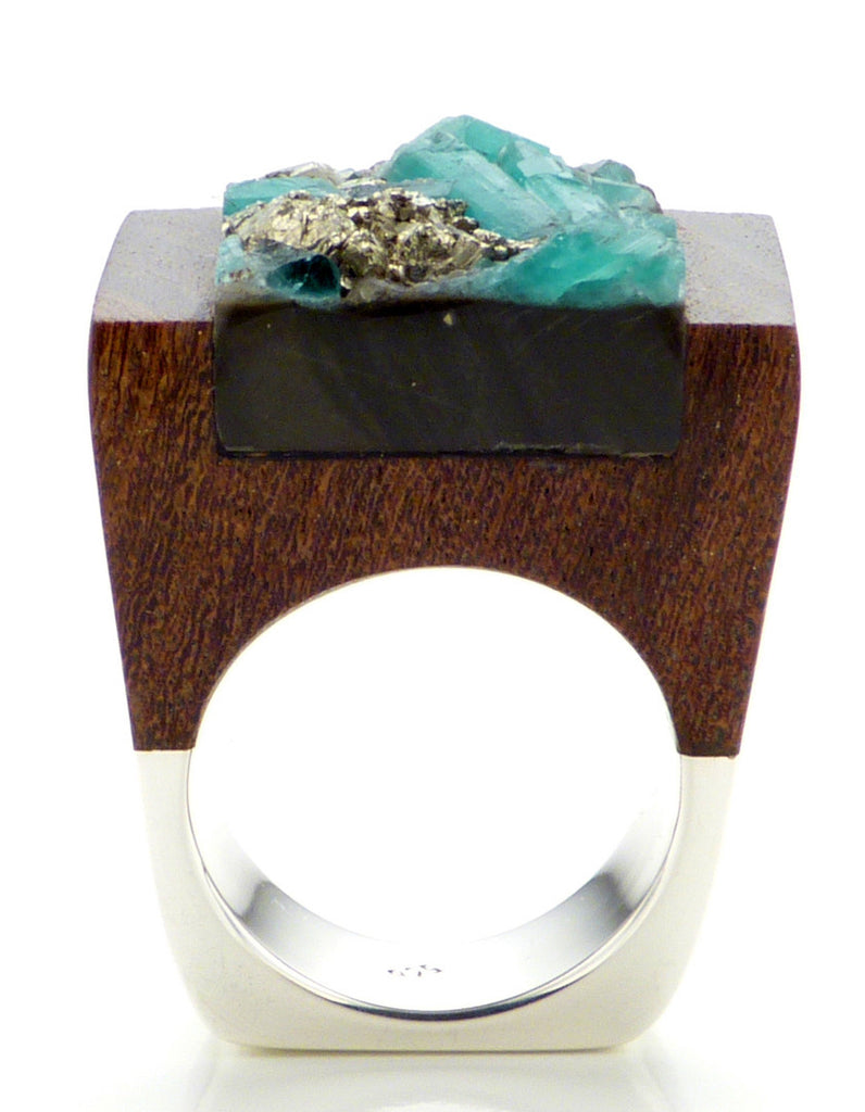 Wood Emerald Ring, Jewelry, Pasionae, Art Urbane