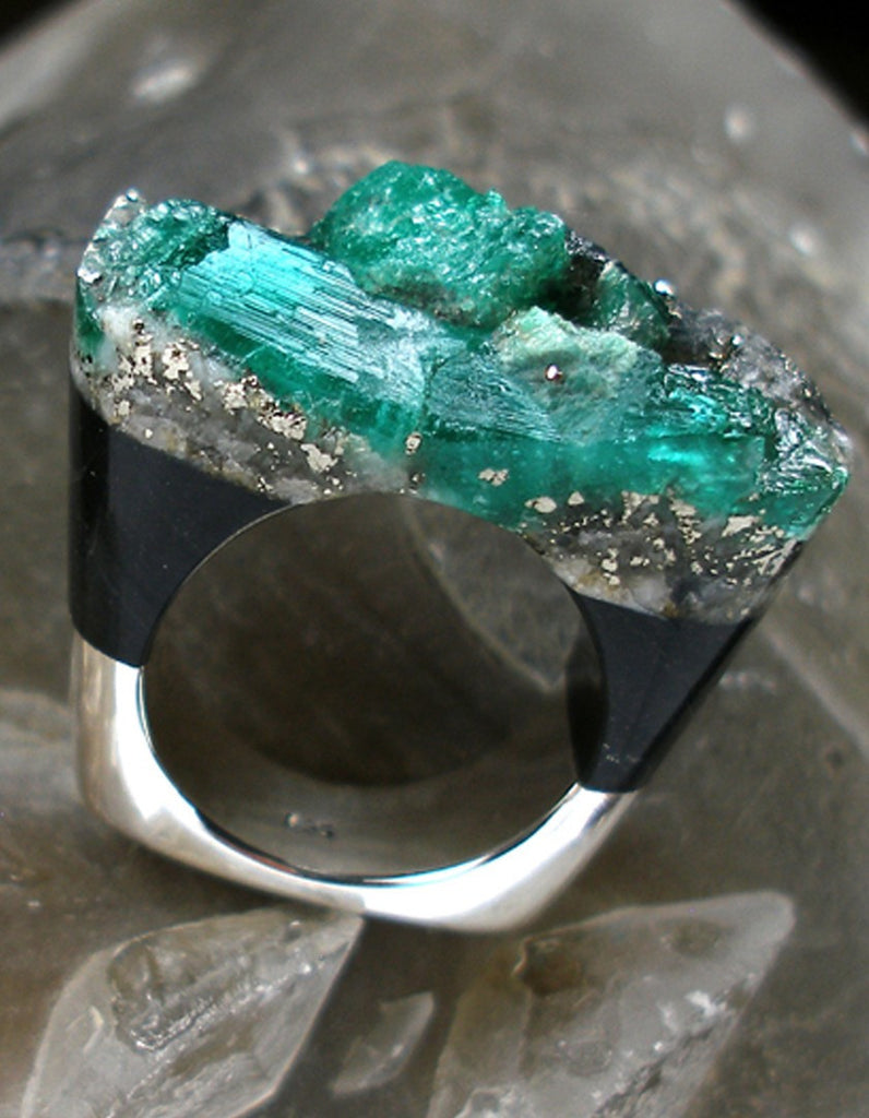 Emerald Ring, Delight, Jewelry, Pasionae, Art Urbane